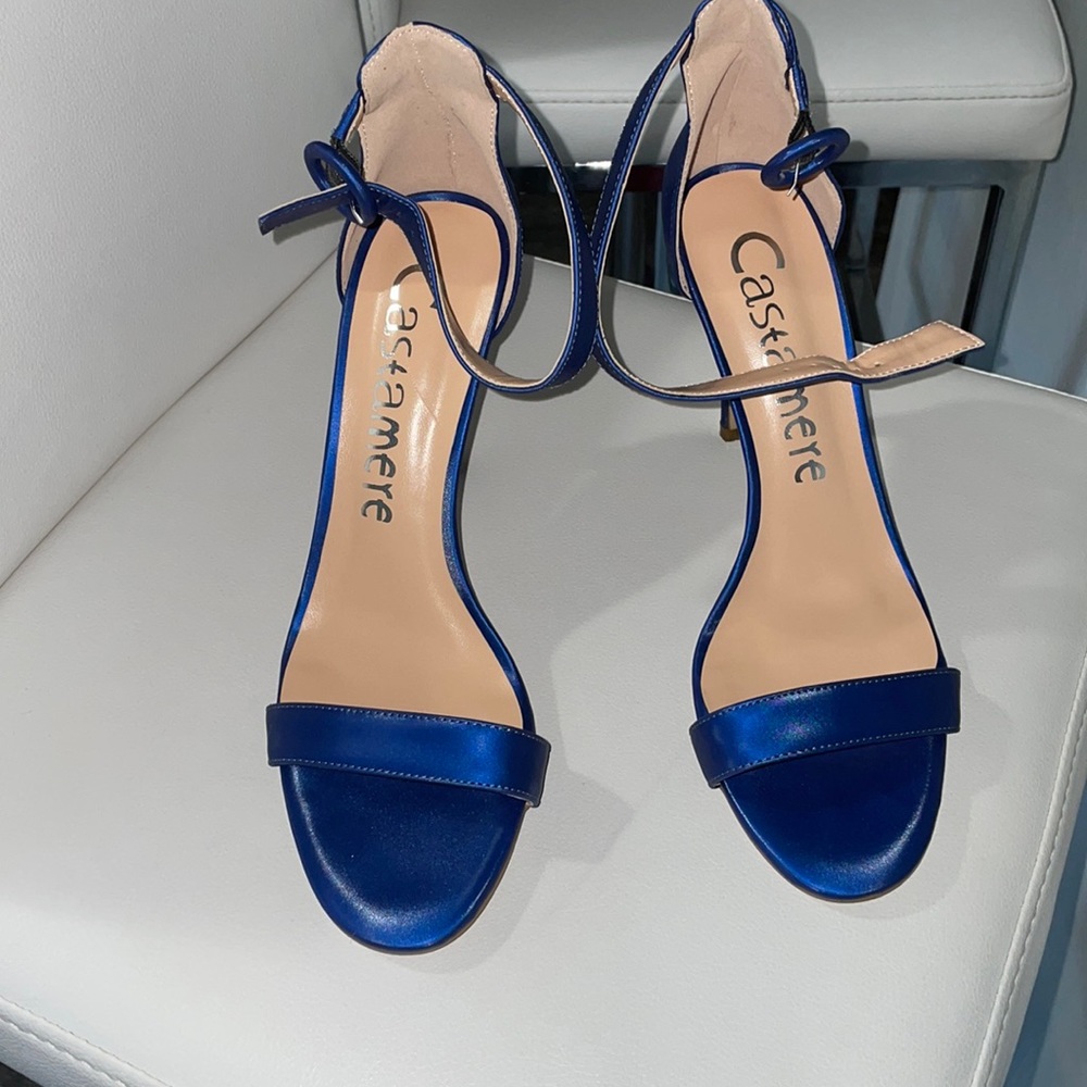 High heel sandal